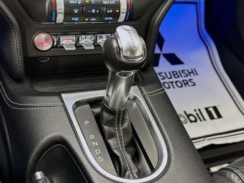 Used 2019 Ford Mustang GT Premium w/ GT Performance Package RWD image 18