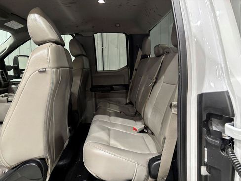 Used 2019 Ford F250 XL w/ Power Equipment Group AWD/4WD image 13