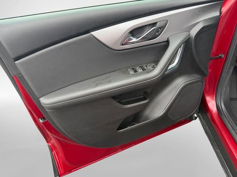 Certified 2025 Chevrolet Blazer LT AWD/4WD image 14