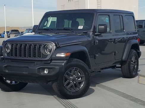 New 2026 Jeep Wrangler Sport S image 32
