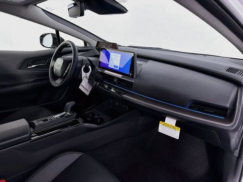 New 2027 Toyota Prius XLE FWD image 30