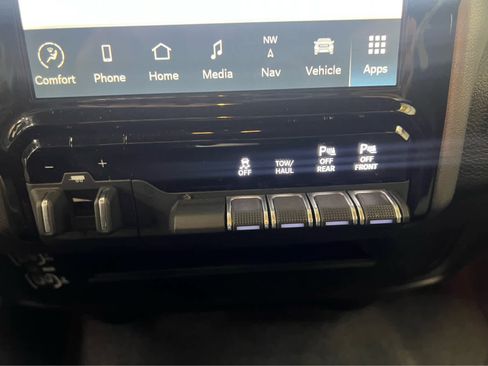 Used 2024 RAM 2500 Big Horn w/ Sport Appearance Package image 51