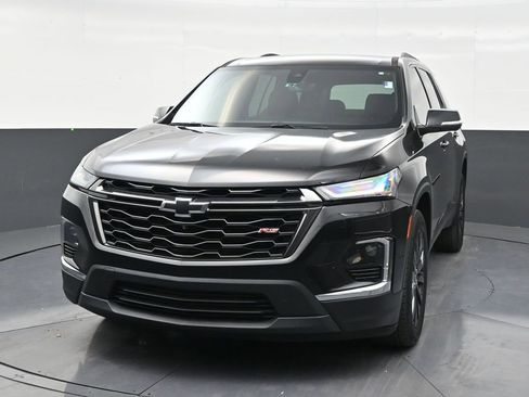 Used 2023 Chevrolet Traverse RS image 8