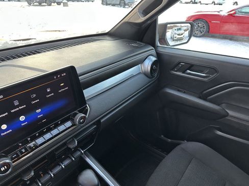 Used 2023 Chevrolet Colorado LT w/ LT Convenience Package II image 34