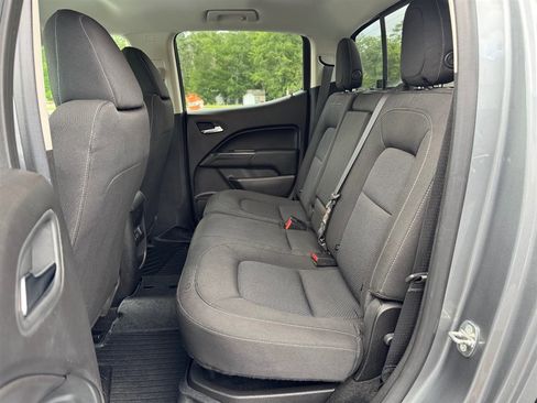 Used 2018 Chevrolet Colorado LT w/ LT Convenience Package AWD/4WD image 19