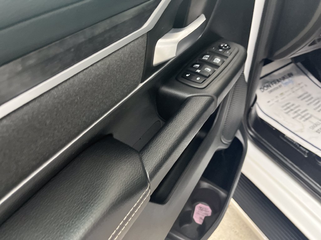 Used 2021 RAM 1500 Big Horn AWD/4WD image 10