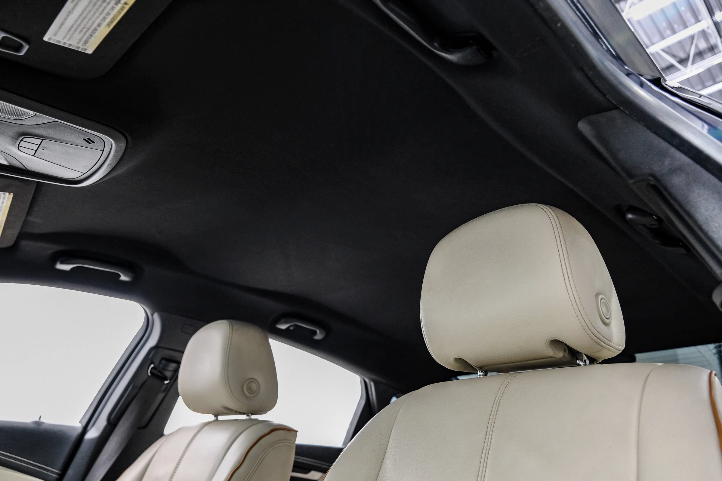 Used 2018 Chevrolet Impala Premier FWD image 35