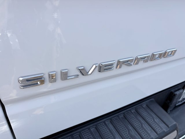 Used 2024 Chevrolet Silverado 1500 LTZ w/ LTZ Convenience Package II AWD/4WD image 25