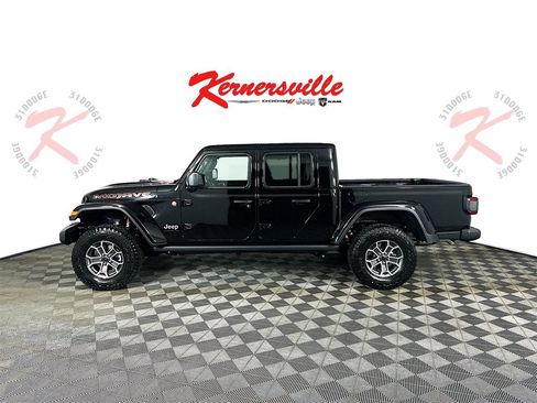 New 2026 Jeep Gladiator Mojave w/ Technology Group image 4