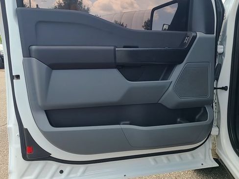 Used 2024 Ford F150 XL RWD image 11