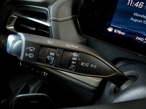Used 2026 Chevrolet Traverse LT AWD/4WD image 33