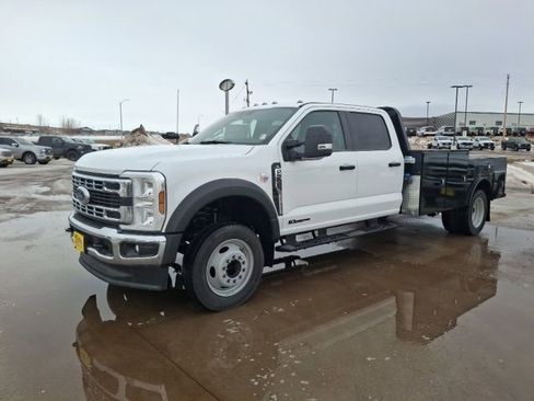 Used 2024 Ford F550 2WD Crew Cab Super Duty image 3
