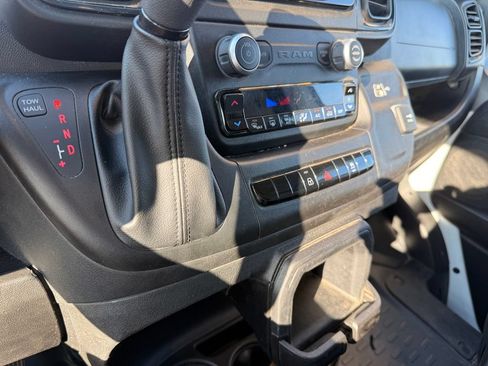 Used 2025 RAM ProMaster 3500 w/ Convenience Group FWD image 24