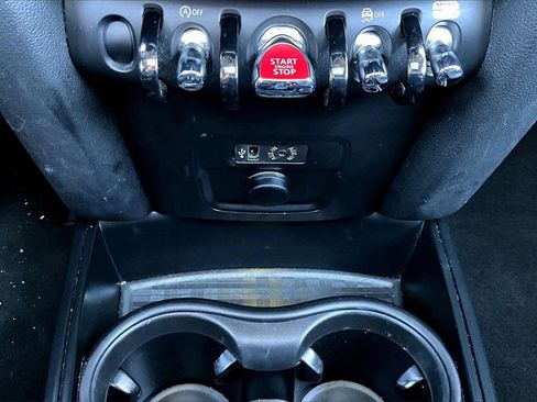 Used 2018 MINI Cooper Countryman ALL4 image 17