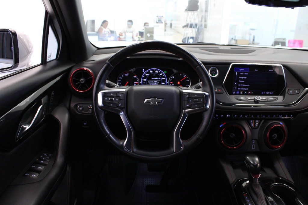 Used 2022 Chevrolet Blazer RS w/ Enhanced Convenience Package FWD image 21