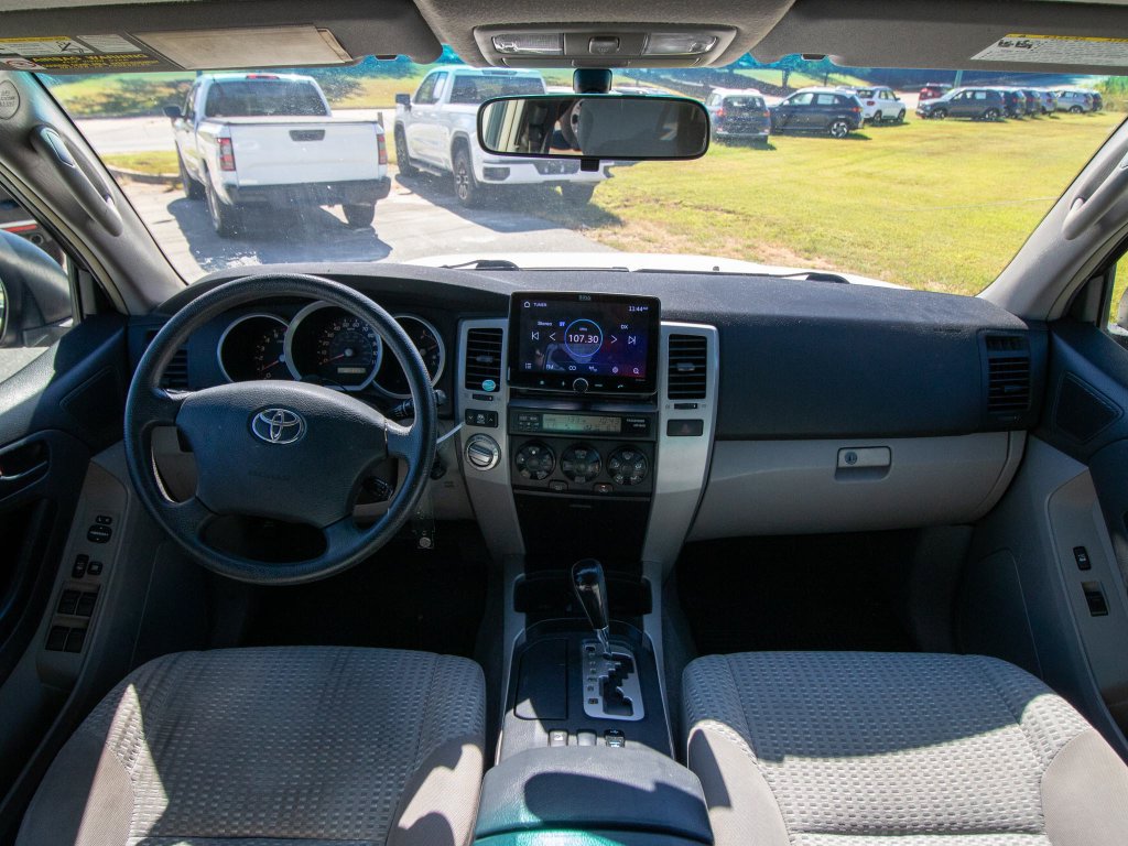 Used 2008 Toyota 4Runner SR5 AWD/4WD image 22