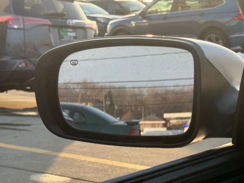 Used 2023 Dodge Charger SXT w/ Blacktop Package image 40