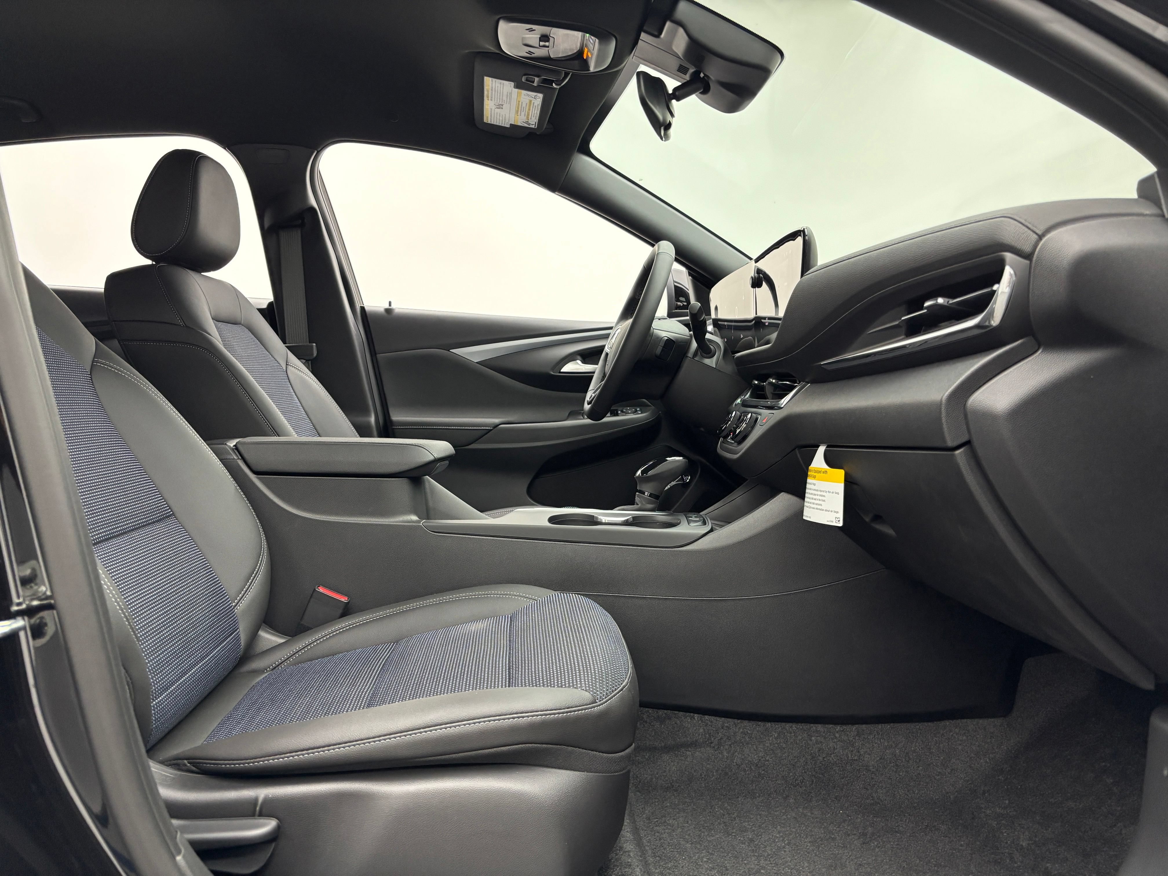 New 2026 Buick Envista Sport Touring w/ Convenience I Package FWD image 31