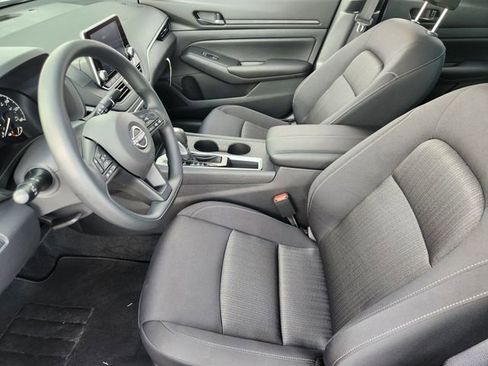 New 2025 Nissan Altima 2.5 S image 10