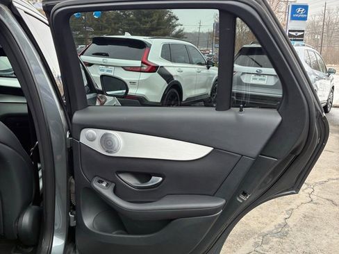 Used 2019 Mercedes-Benz GLC 300 4MATIC image 49