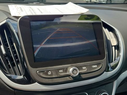 Used 2017 Chevrolet Volt LT w/ Comfort Package FWD image 23