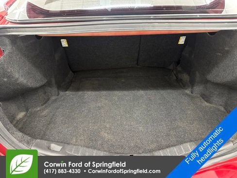 Used 2016 Ford Fusion SE w/ Equipment Group 202A image 16