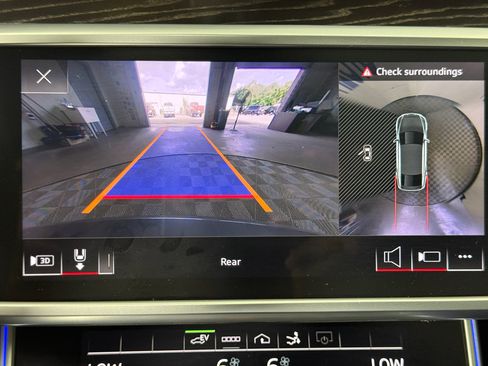 Used 2021 Audi A7 e Premium Plus w/ Executive Package image 31