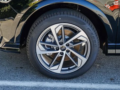 New 2025 Audi Q3 2.0T Premium image 10
