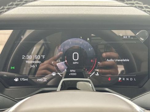 New 2026 GMC Acadia Denali w/ Super Cruise Package AWD/4WD image 11