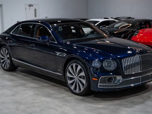 Used 2020 Bentley Flying Spur W12 w/ First Edition Specification AWD/4WD image 8
