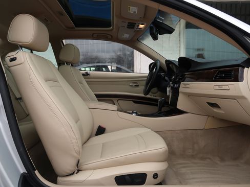 Used 2011 BMW 328i Coupe image 30