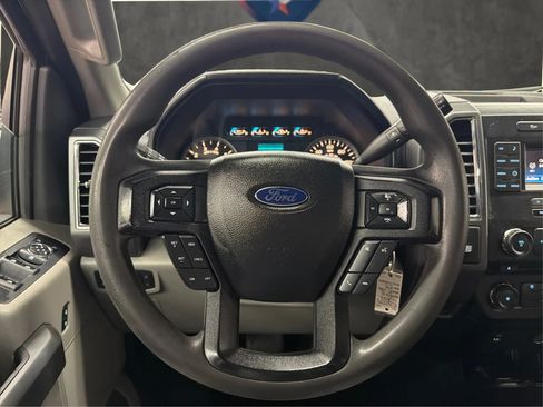 Used 2016 Ford F150 XLT RWD image 27
