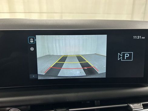 Used 2025 Hyundai Santa Cruz SEL AWD/4WD image 17