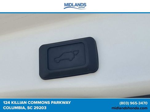 Used 2024 Toyota RAV4 XLE w/ Convenience Package FWD image 10