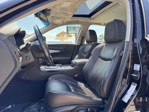 Used 2012 INFINITI M37 x w/ Deluxe Touring Pkg AWD/4WD image 4