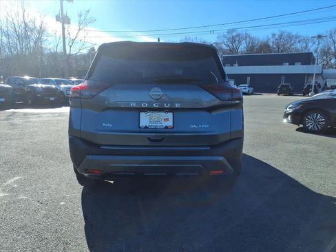 Certified 2023 Nissan Rogue SL w/ SL Premium Package image 6