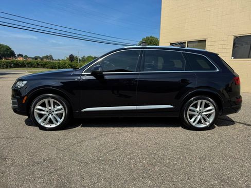 Used 2018 Audi Q7 3.0T Prestige AWD/4WD image 5