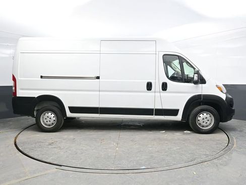 Used 2023 RAM ProMaster 2500 image 8