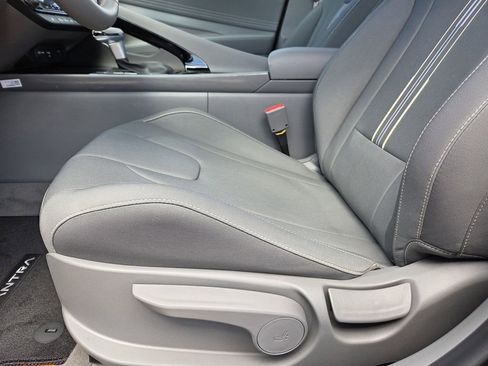 New 2026 Hyundai Elantra SEL Sport image 12