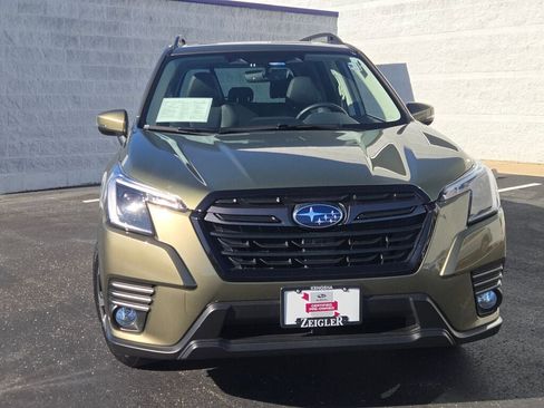 Certified 2023 Subaru Forester Limited image 4