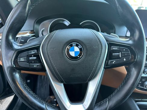 Used 2018 BMW 540i RWD image 11