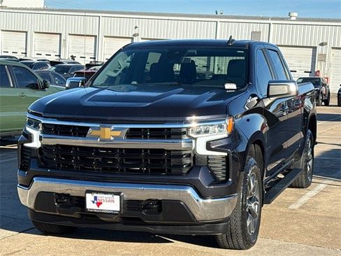 Used 2023 Chevrolet Silverado 1500 LT image 4