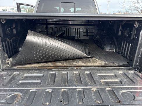 Used 2017 Ford F150 XLT w/ Equipment Group 302A Luxury image 26