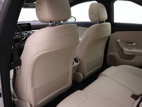 Used 2021 Mercedes-Benz CLA 250 CLA 250 image 9