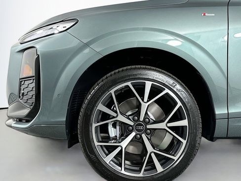Used 2026 Audi Q3 quattro 2.0T AWD/4WD image 12