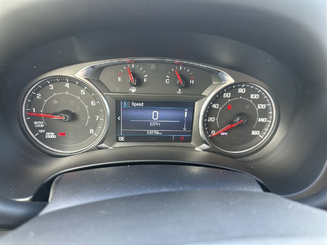 Certified 2024 GMC Terrain SLE w/ Driver Convenience Package FWD image 13