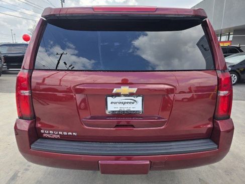 Used 2018 Chevrolet Suburban LT w/ Texas Edition Package image 7