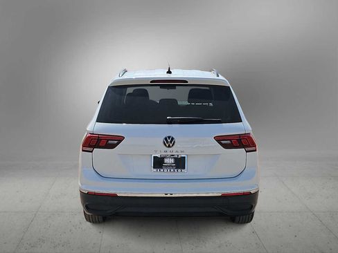 Used 2022 Volkswagen Tiguan S image 7