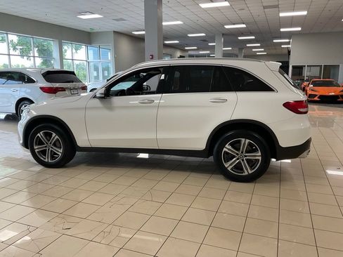 Used 2019 Mercedes-Benz GLC 300 4MATIC image 4