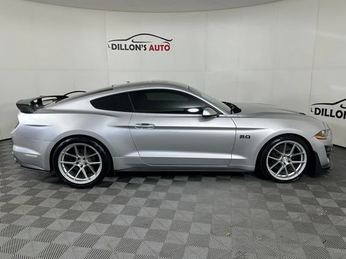 Used 2018 Ford Mustang GT Premium w/ Equipment Group 401A RWD image 10